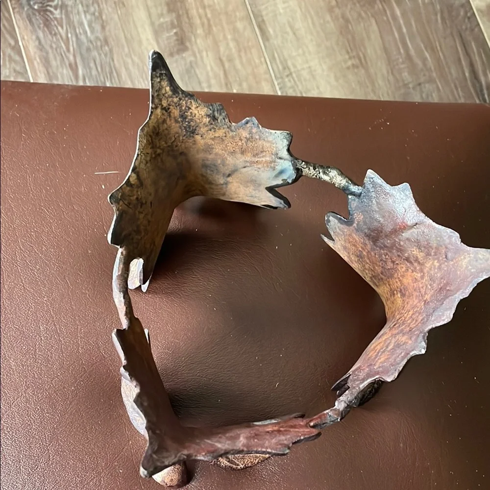 VTG Hosley Classic Collection Triple Leaf Cast Metal Flowerpot Holder